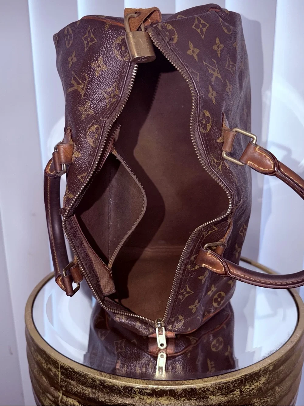 Louis Vuitton authentic louis